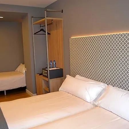 Rener Campones 3* Gijon
